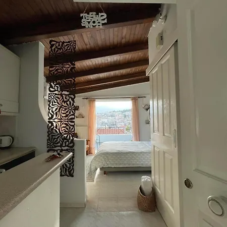 Cozy Loft - View Of The Διαμέρισμα *